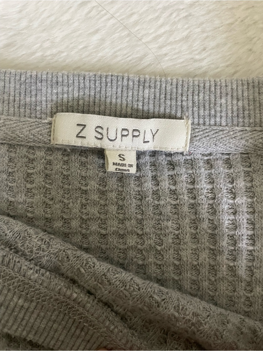Gray sweater - Picture 2 of 3